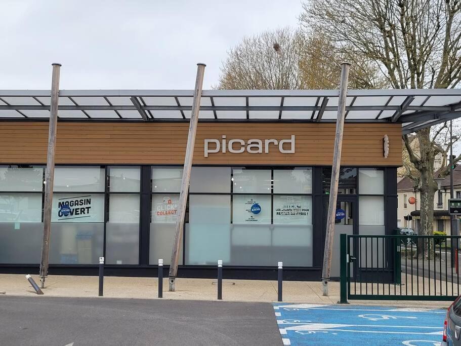 Joli T2, Terrasse Et Jardin, Ideal Pour Familles, A 15 Min De L'Aeroport Roissy Cdg Tremblay-en-France Buitenkant foto