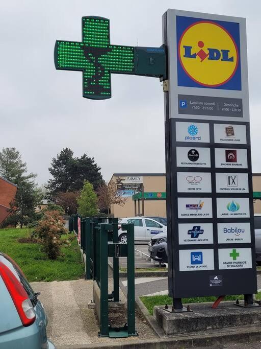 Joli T2, Terrasse Et Jardin, Ideal Pour Familles, A 15 Min De L'Aeroport Roissy Cdg Tremblay-en-France Buitenkant foto