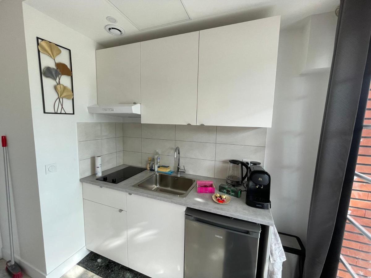 Joli T2, Terrasse Et Jardin, Ideal Pour Familles, A 15 Min De L'Aeroport Roissy Cdg Tremblay-en-France Buitenkant foto