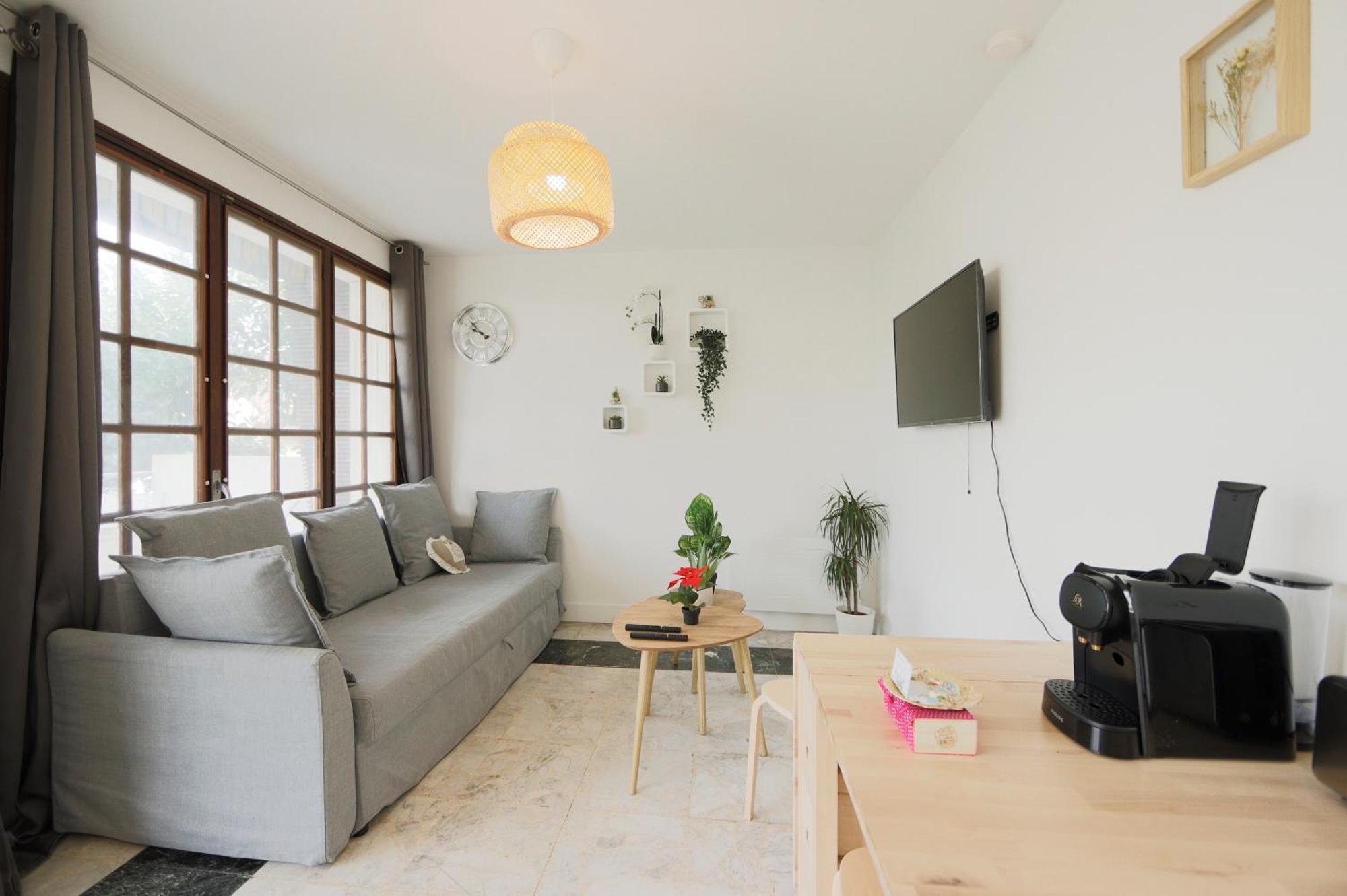 Joli T2, Terrasse Et Jardin, Ideal Pour Familles, A 15 Min De L'Aeroport Roissy Cdg Tremblay-en-France Buitenkant foto