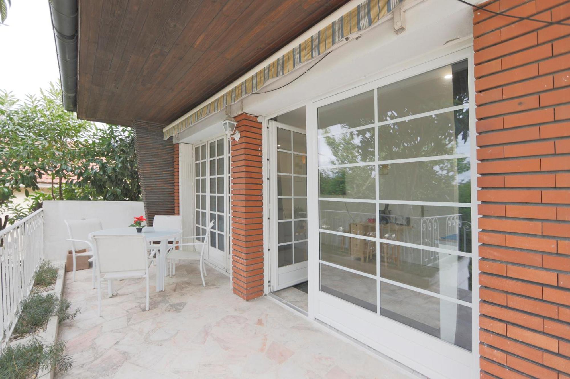 Joli T2, Terrasse Et Jardin, Ideal Pour Familles, A 15 Min De L'Aeroport Roissy Cdg Tremblay-en-France Buitenkant foto